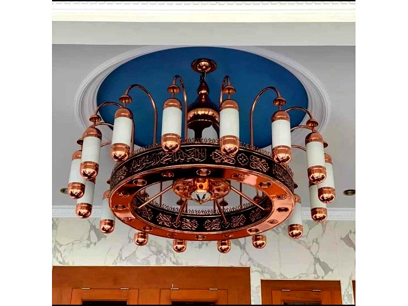 Replika Lampu Masjid Nabawi